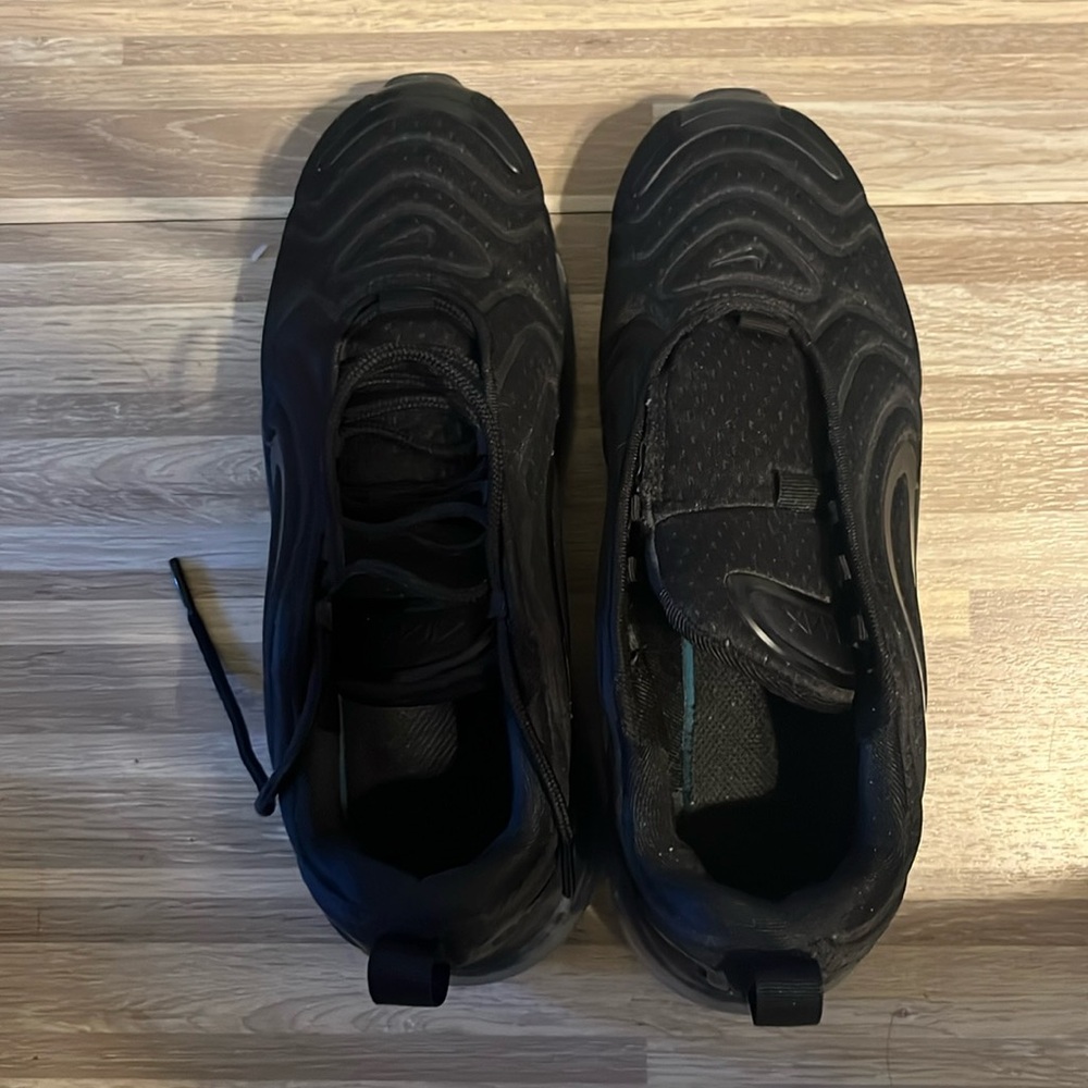 🔥Nike Air Max 720🔥 black size 7.5